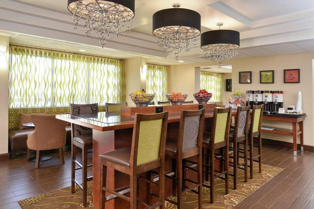 Hampton Inn Daytona/Ormond Beach Restaurant photo