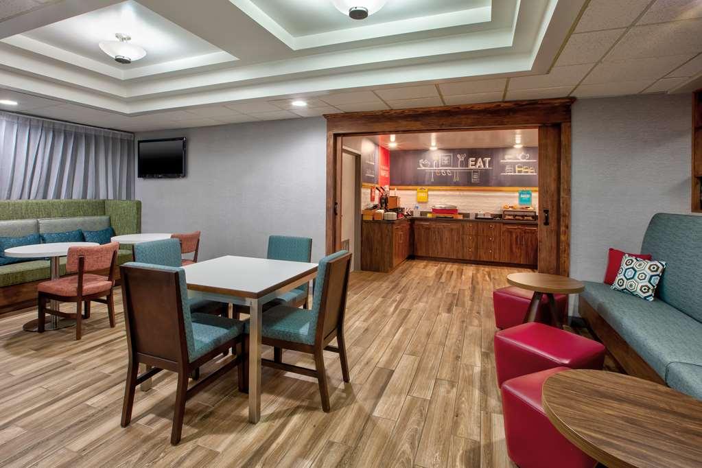 Hampton Inn Daytona/Ormond Beach Restaurant photo